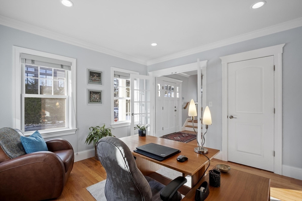 67 Conant St