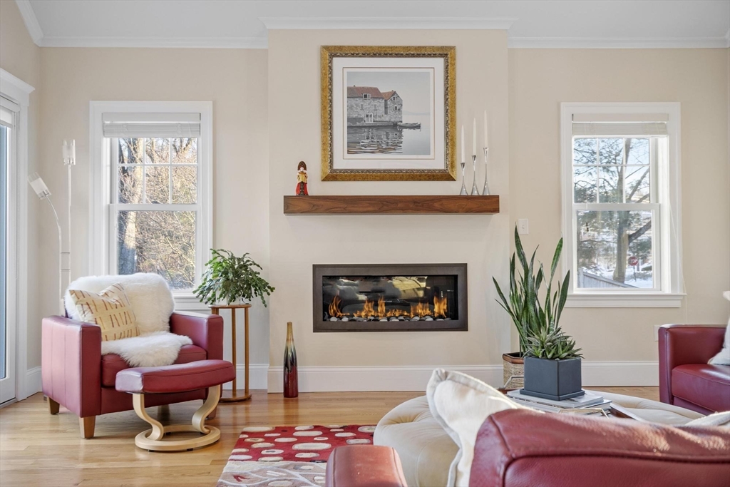 67 Conant St
