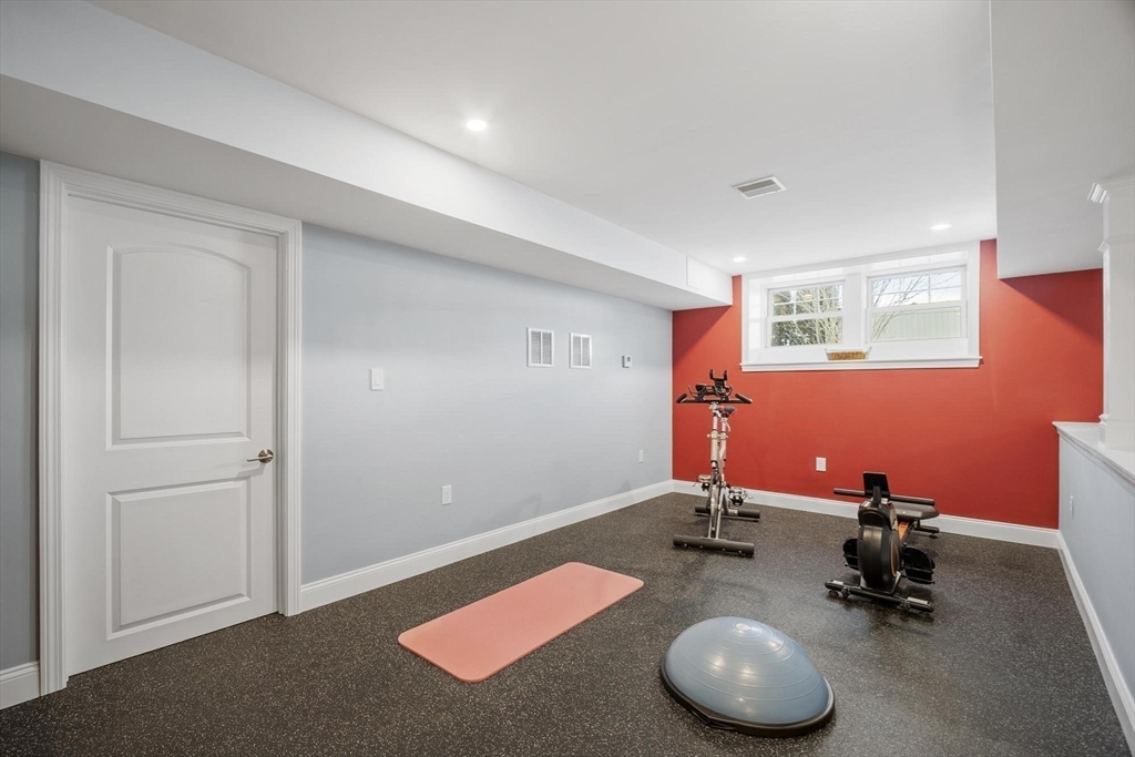 67 Conant St