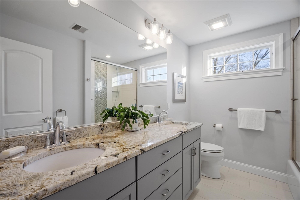 67 Conant St