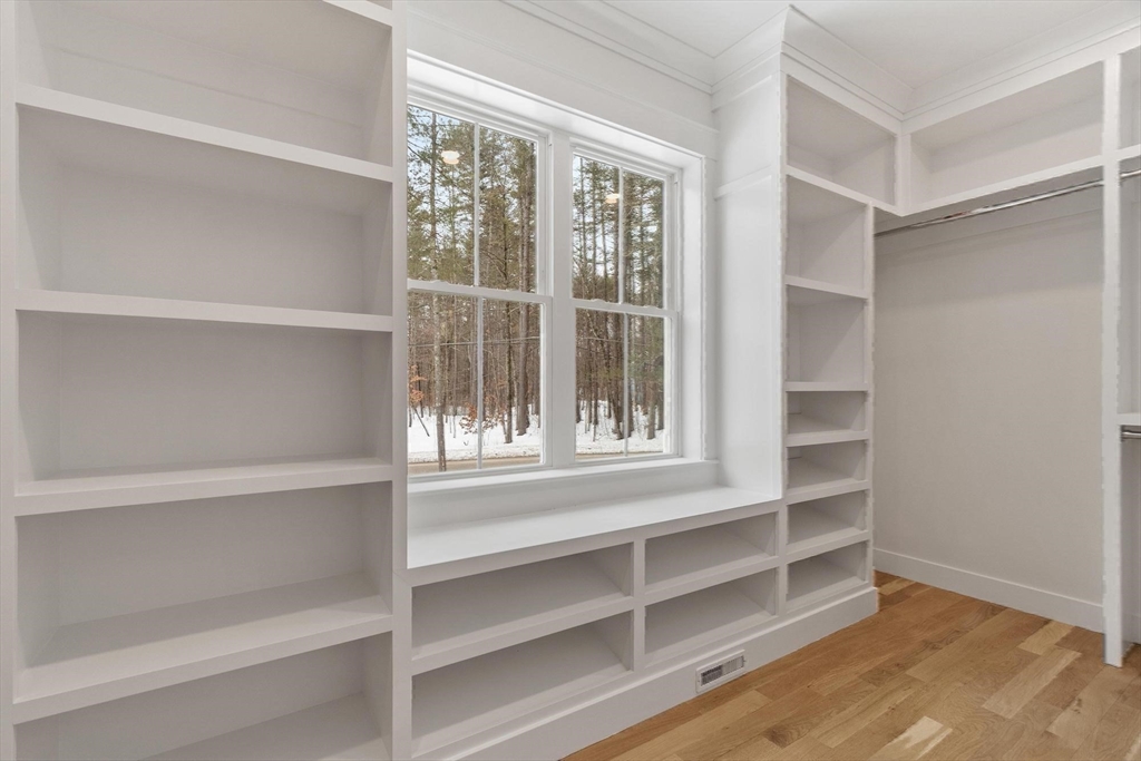 373 East Riding Drive