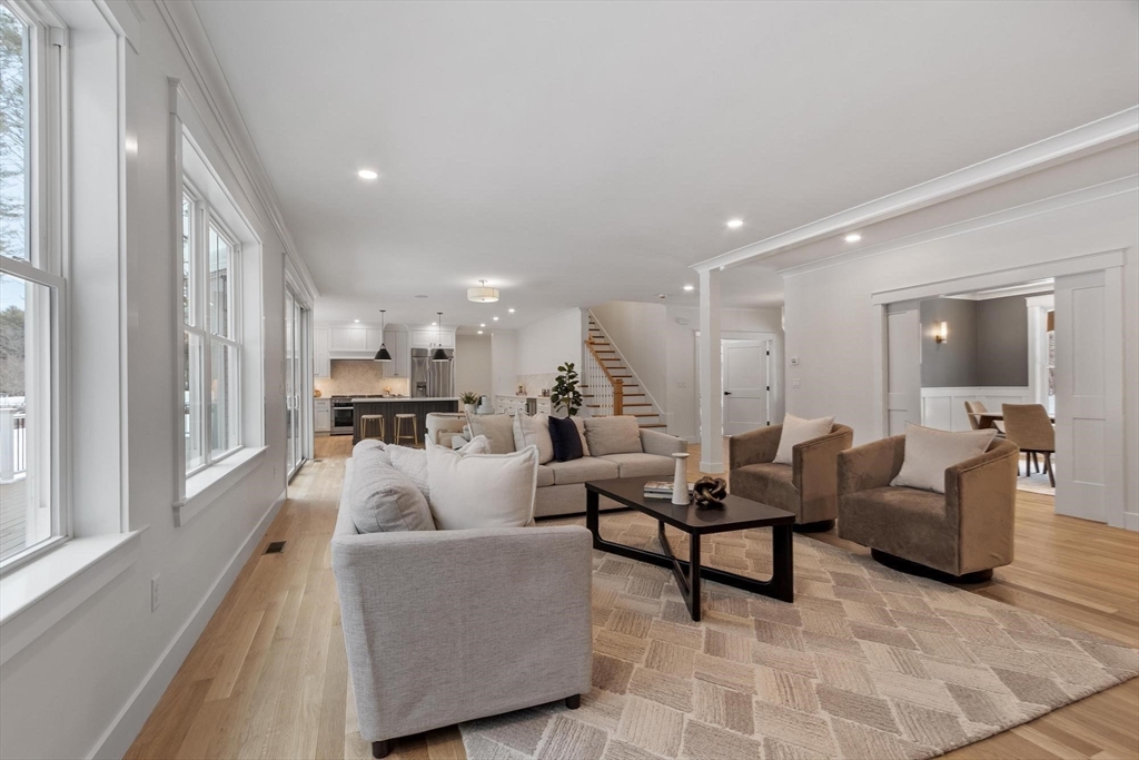 373 East Riding Drive