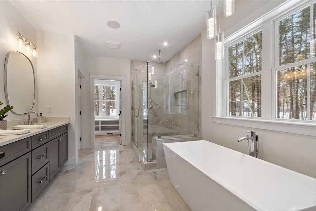 373 East Riding Drive