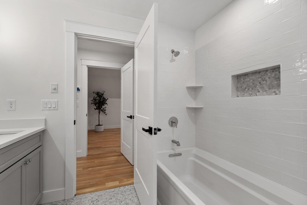 373 East Riding Drive