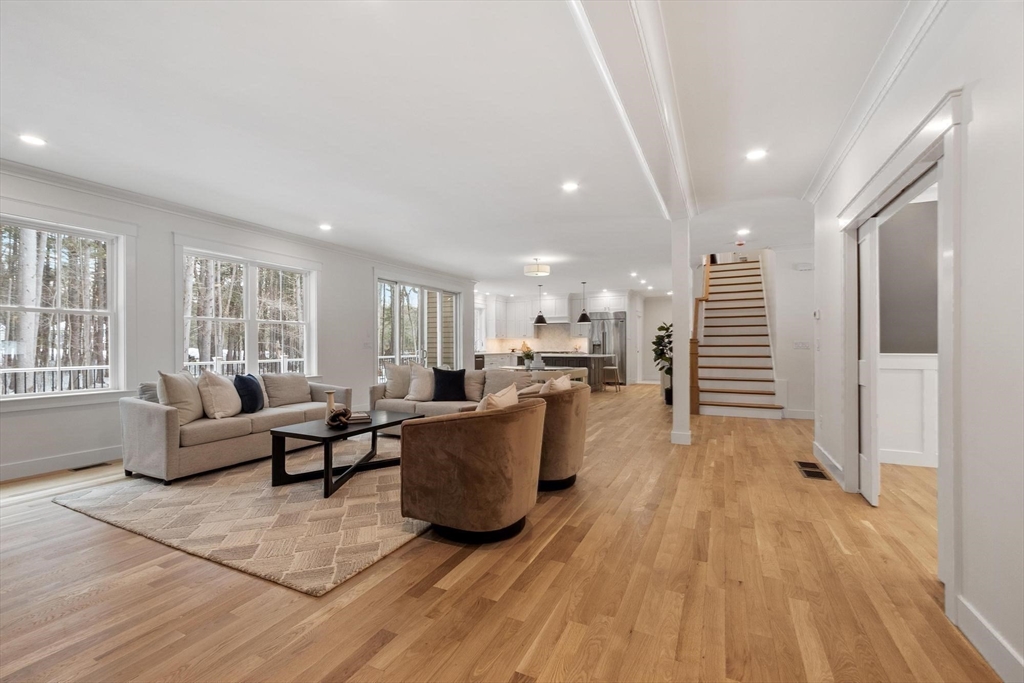 373 East Riding Drive