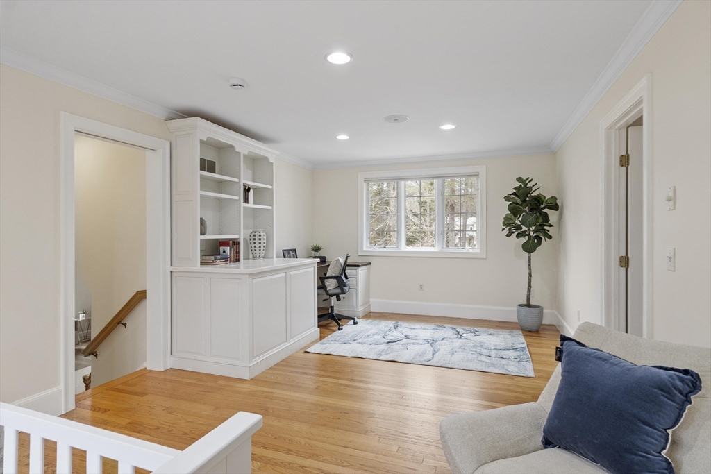 58 Buttrick Ln
