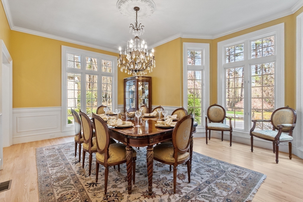 215 Monument Farm Rd