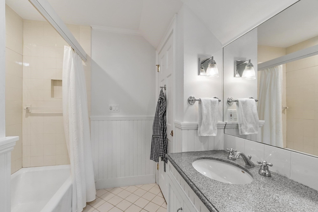 38 Ripley Hill Rd