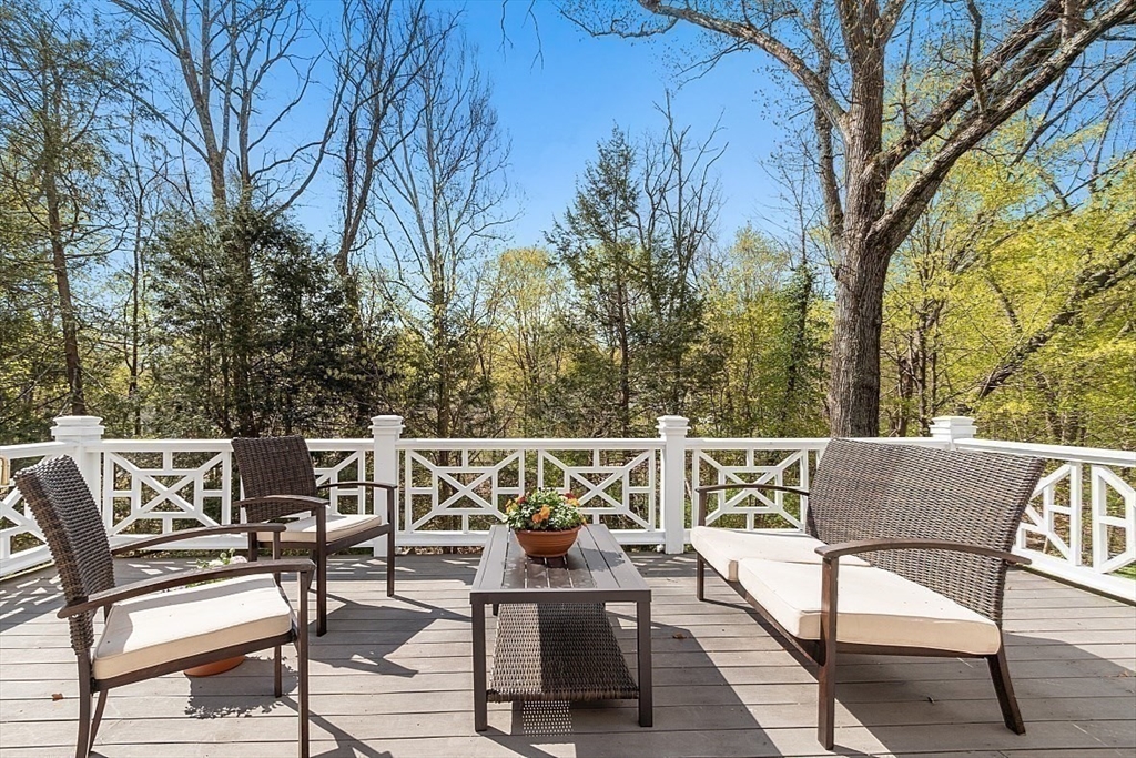 38 Ripley Hill Rd