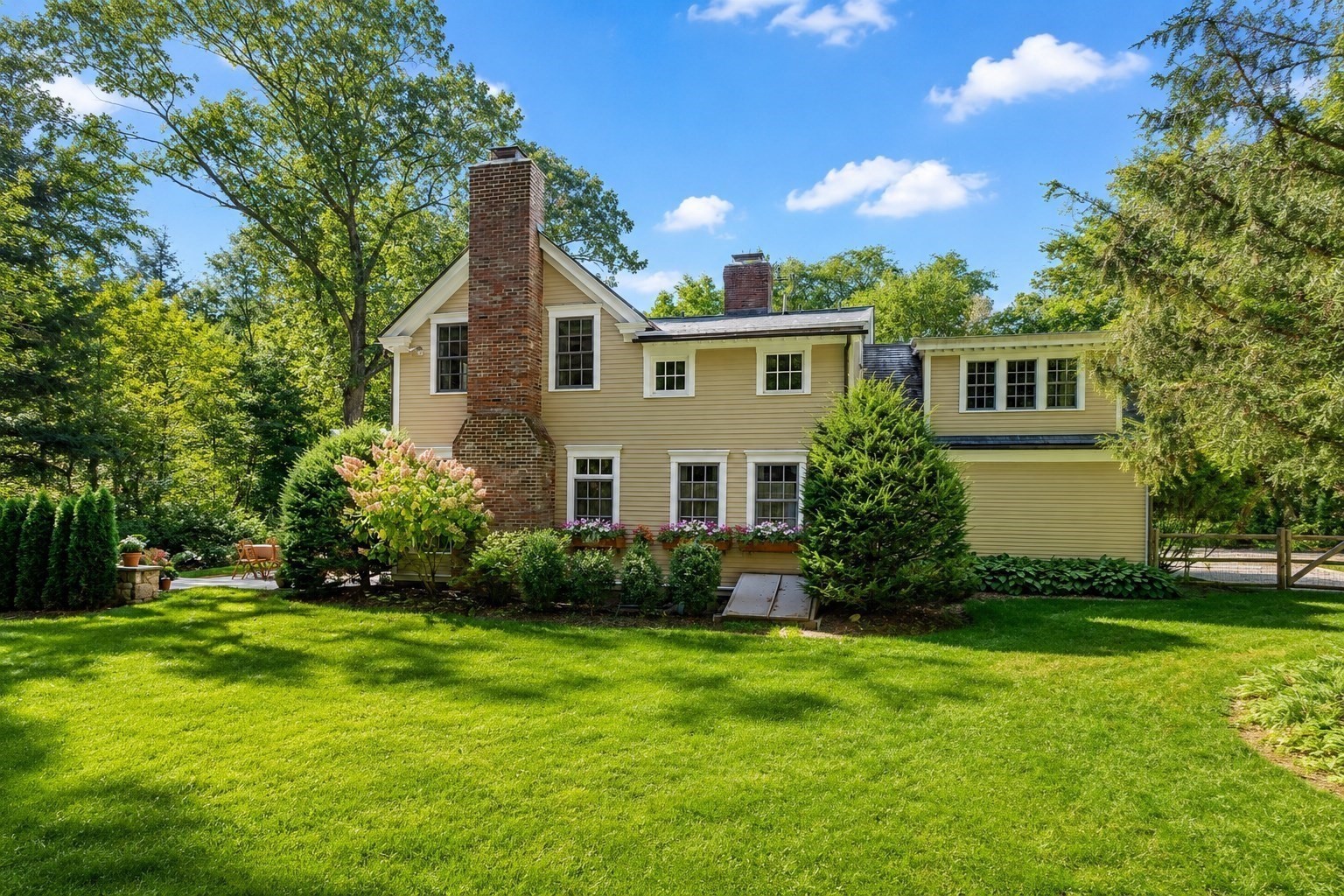 38 Ripley Hill Rd