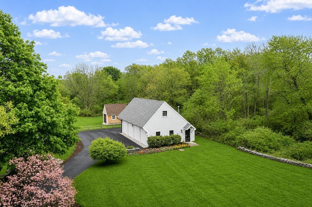 127 Lee Dr