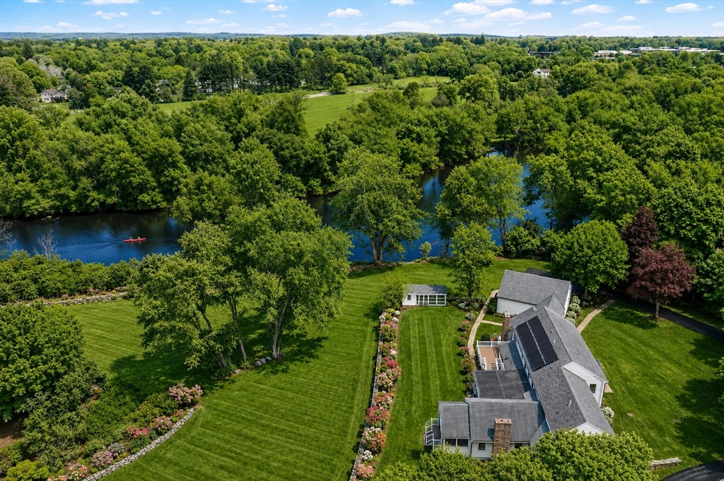 127 Lee Dr