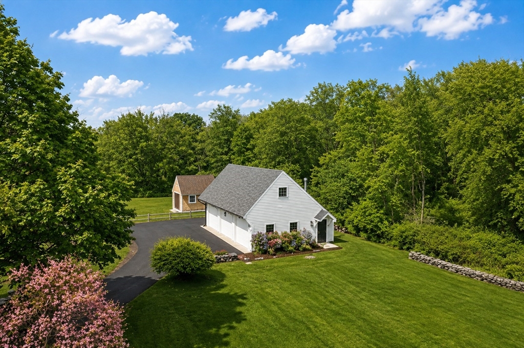 127 Lee Dr