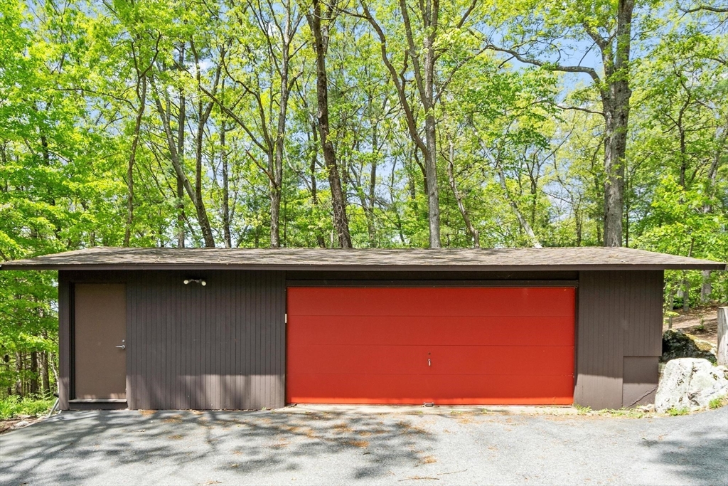 518 Annursnac Hill Rd