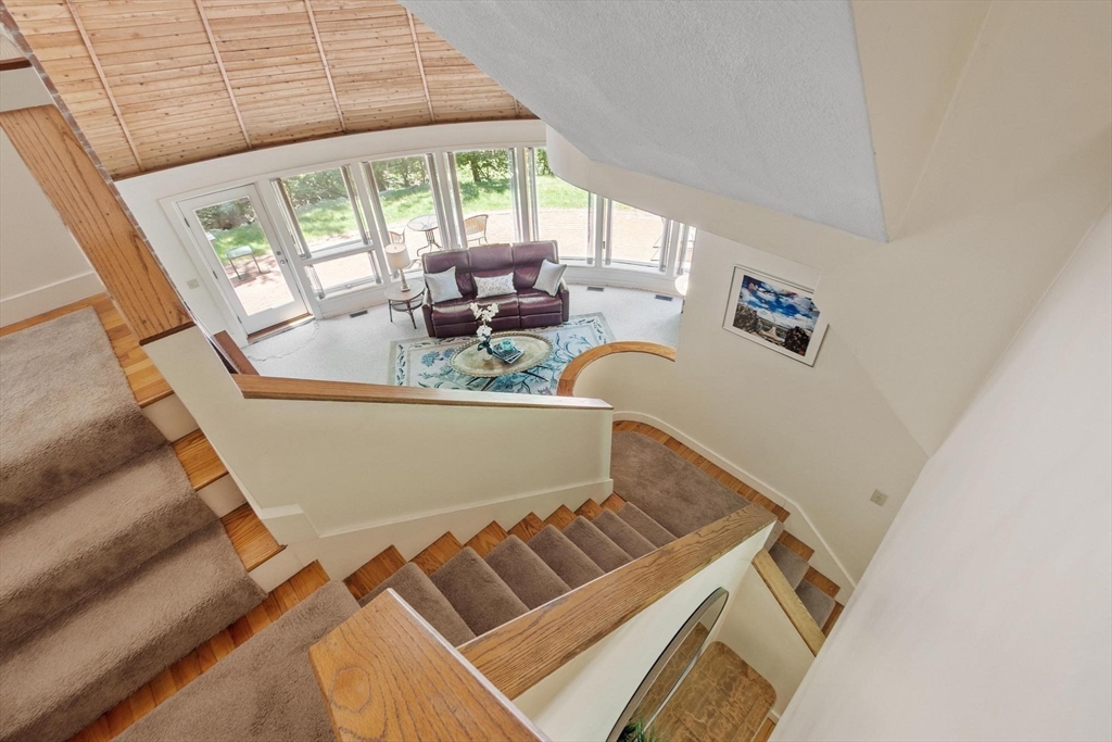 78 Carroll Dr