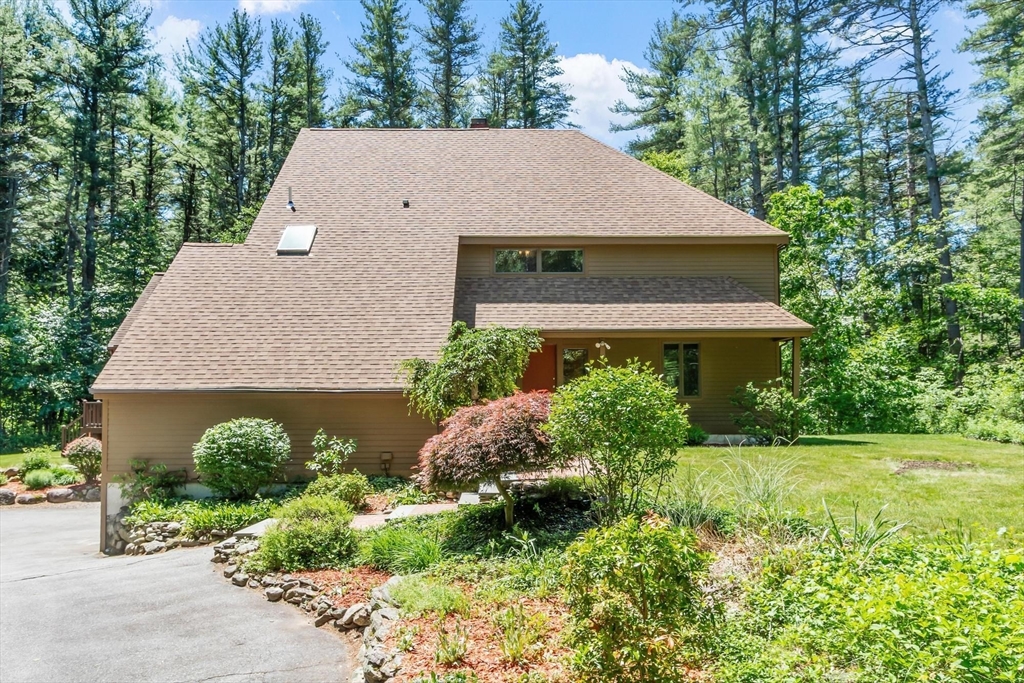 78 Carroll Dr