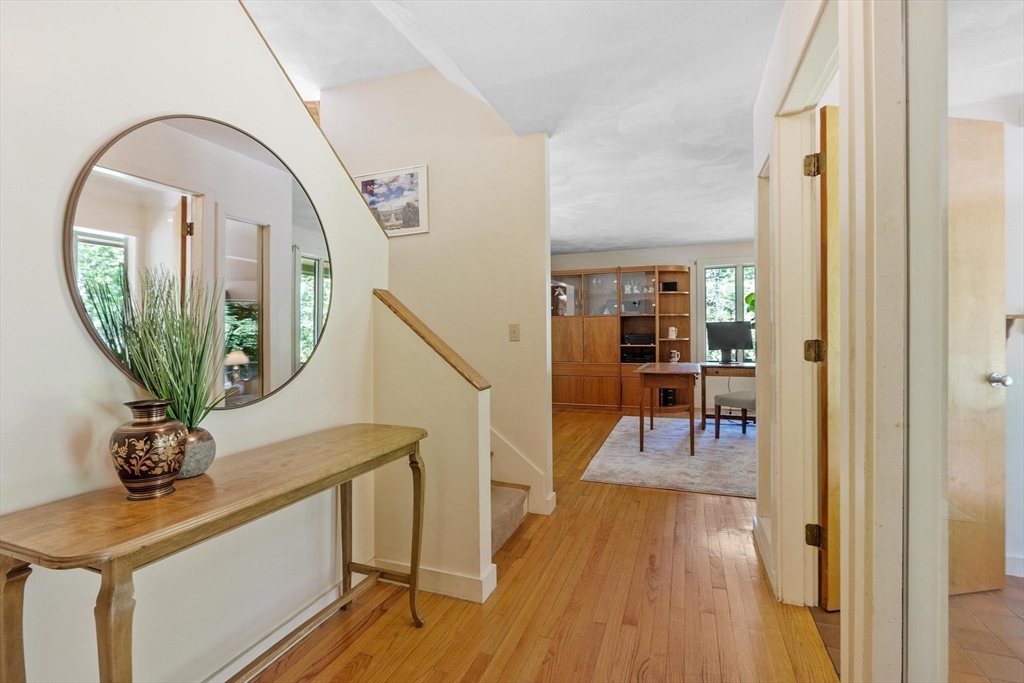 78 Carroll Dr