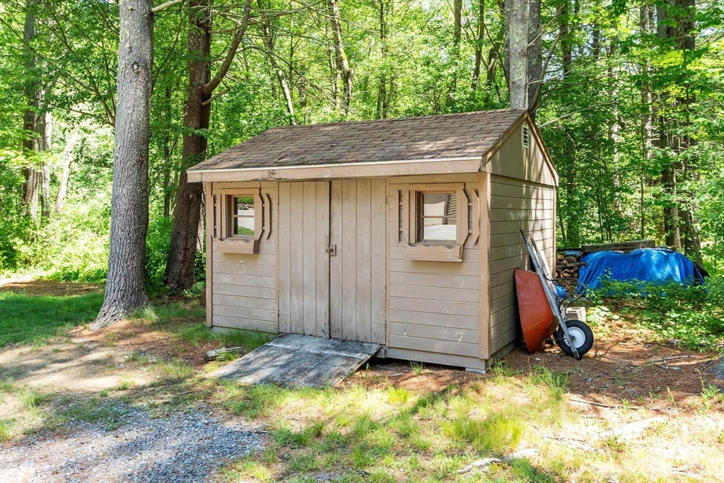 78 Carroll Dr