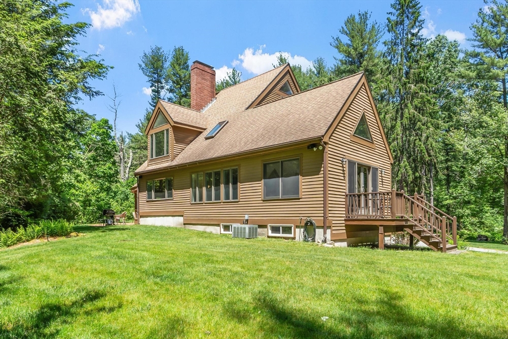 78 Carroll Dr