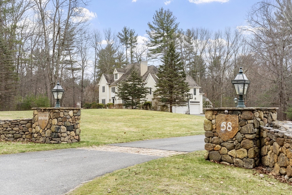 58 Buttrick Ln