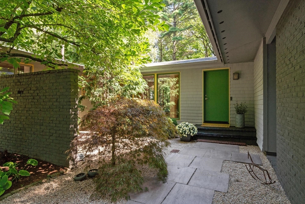 221 Pope Rd