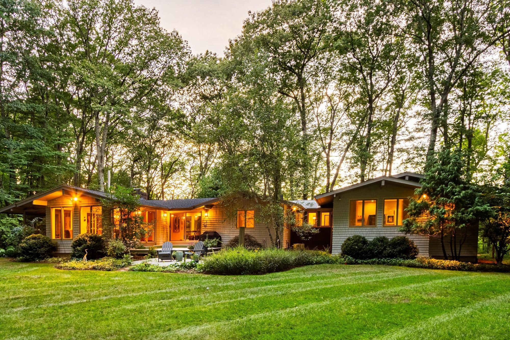 221 Pope Rd
