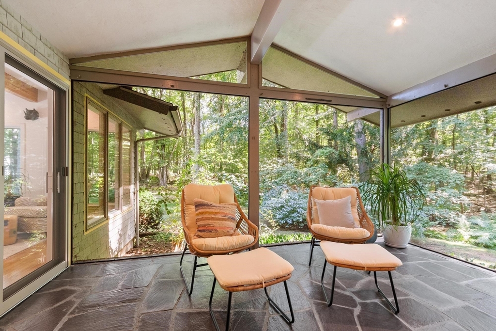 221 Pope Rd