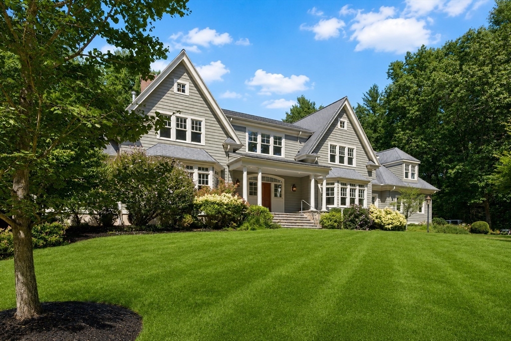 64 Tanglewood Way