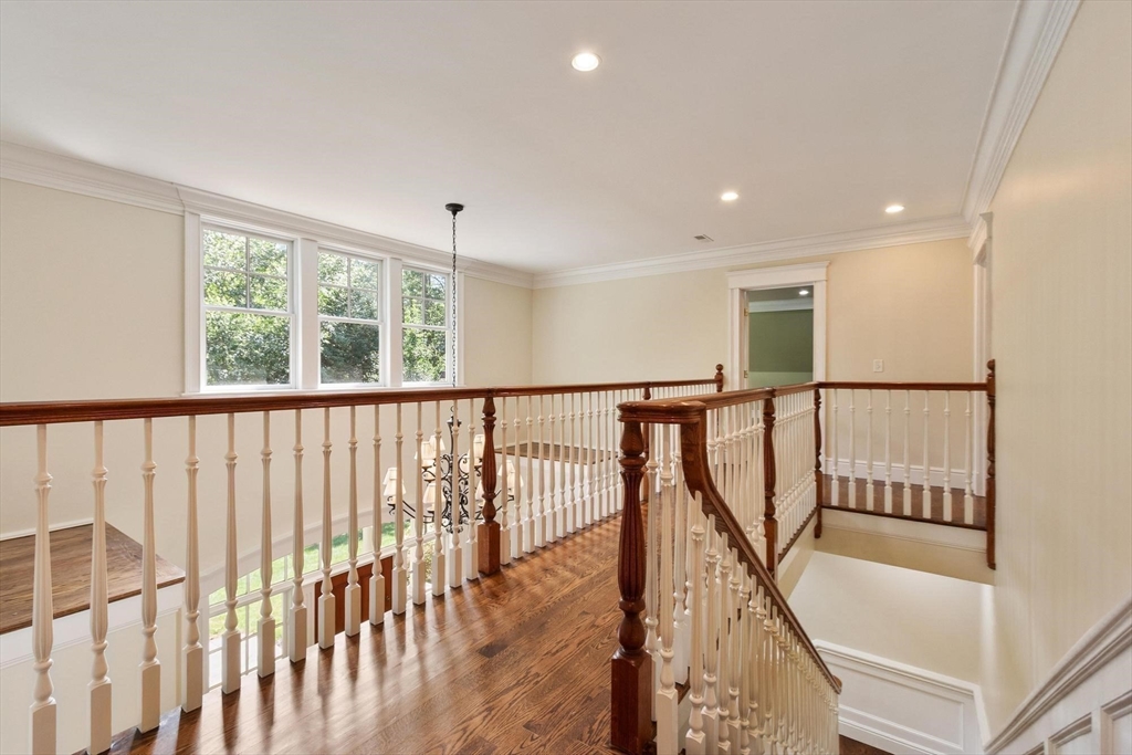 64 Tanglewood Way