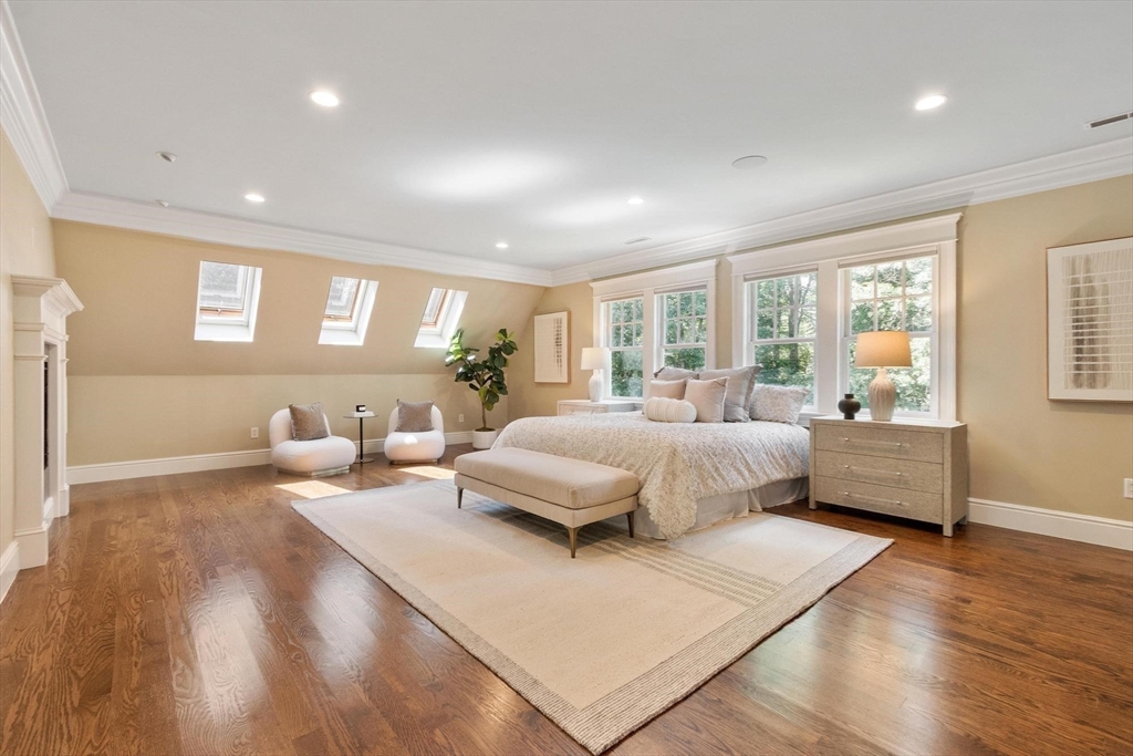 64 Tanglewood Way