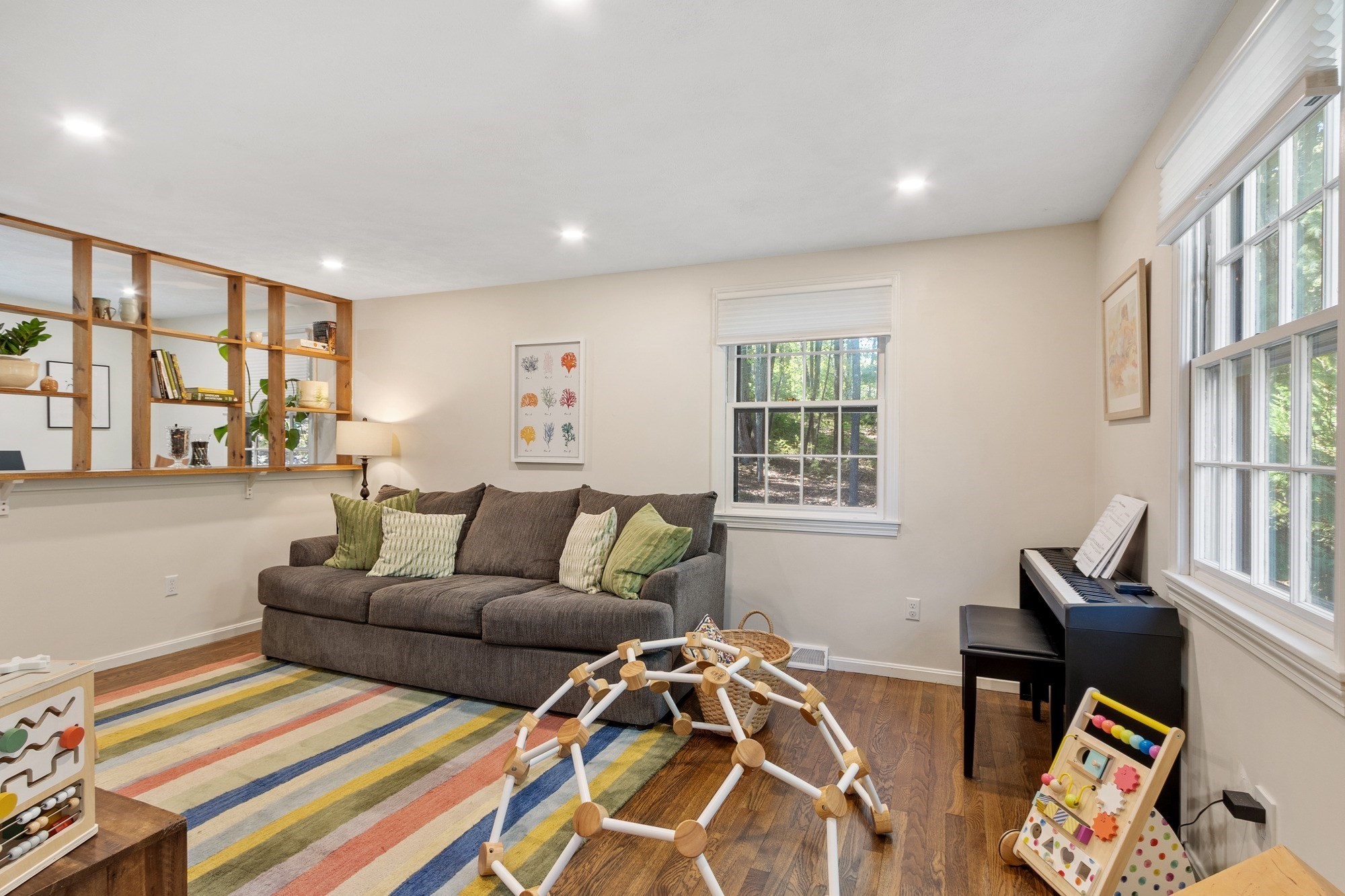 108 Kristin Dr Ext