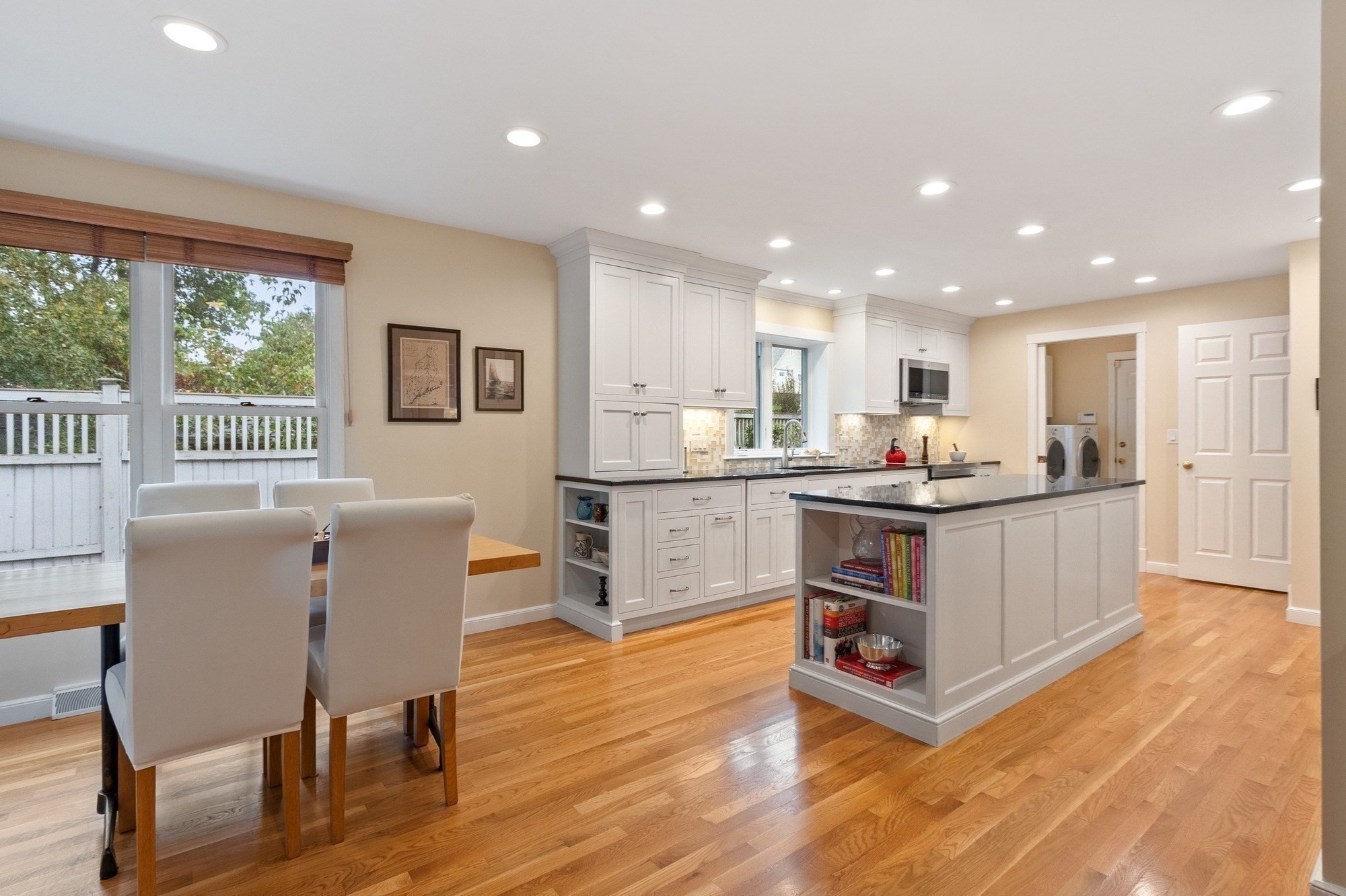 50 Bridgecourt Ln