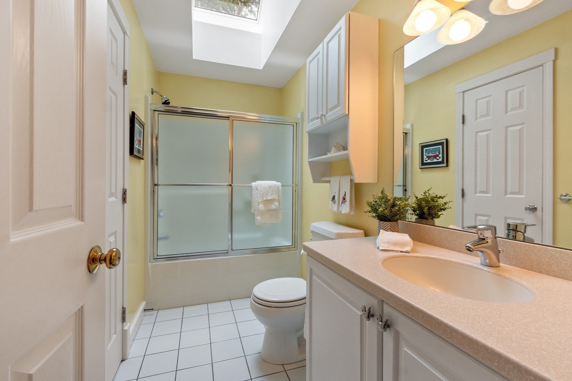 50 Bridgecourt Ln