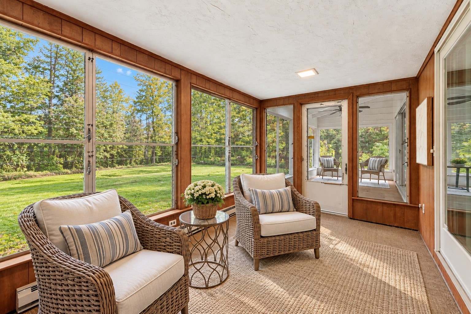 39 Rollingwood Ln