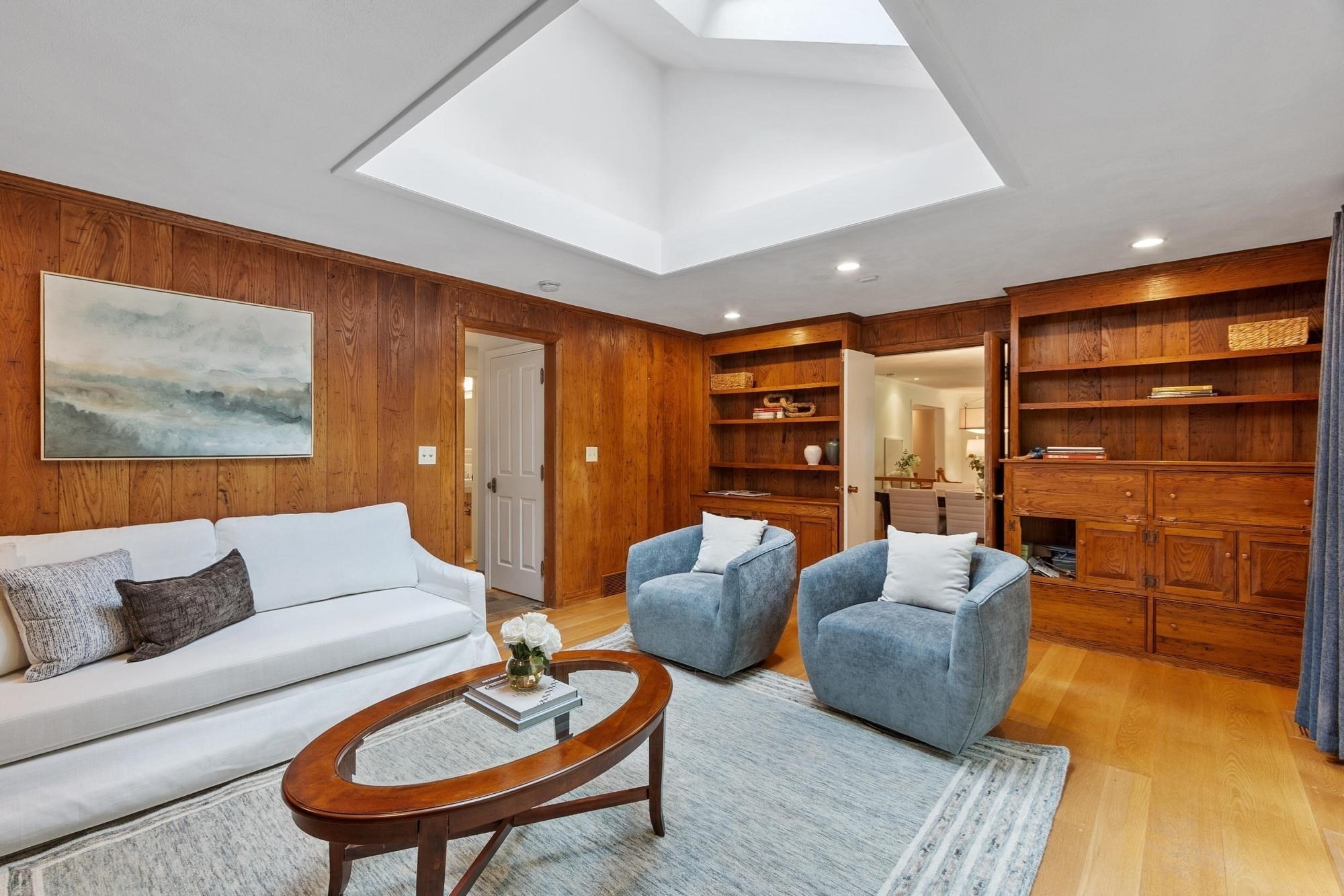 39 Rollingwood Ln