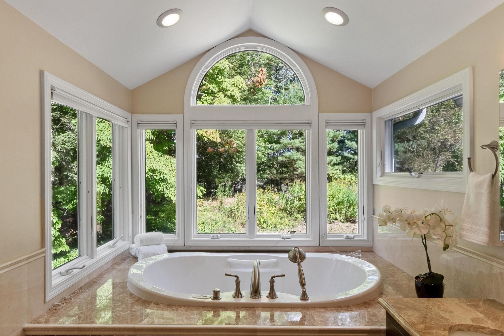 39 Rollingwood Ln