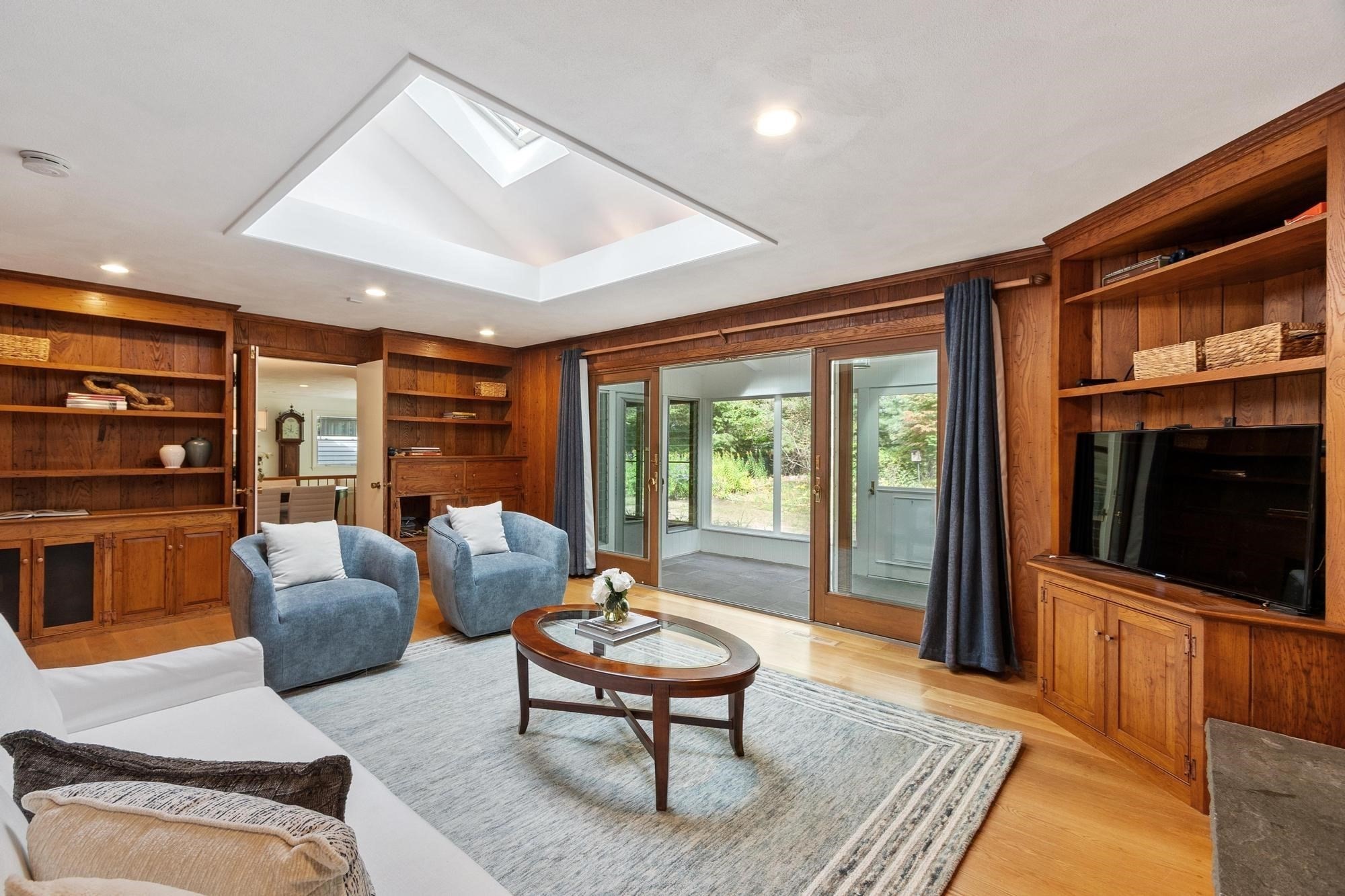 39 Rollingwood Ln