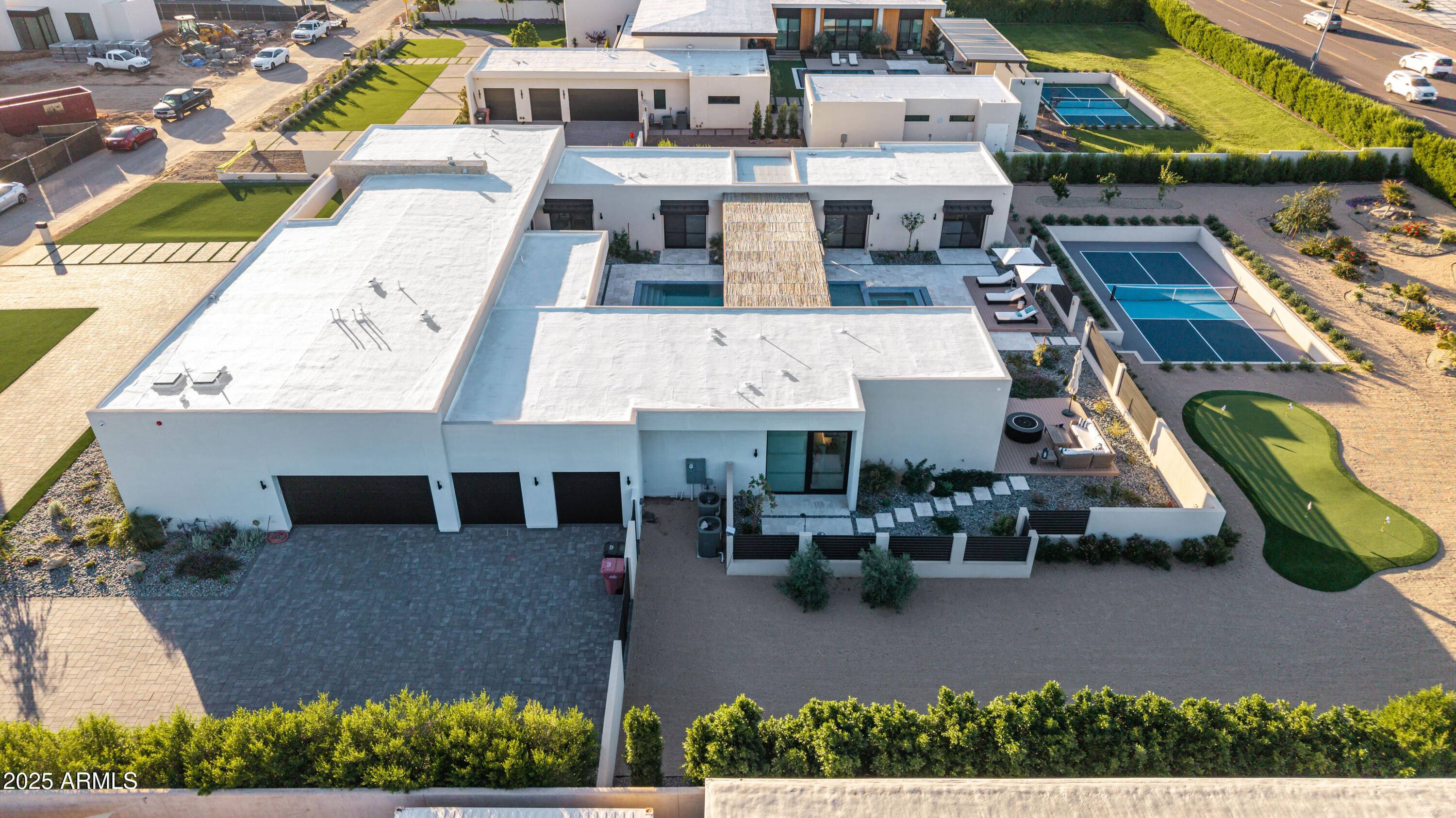 7034 E PARADISE Drive