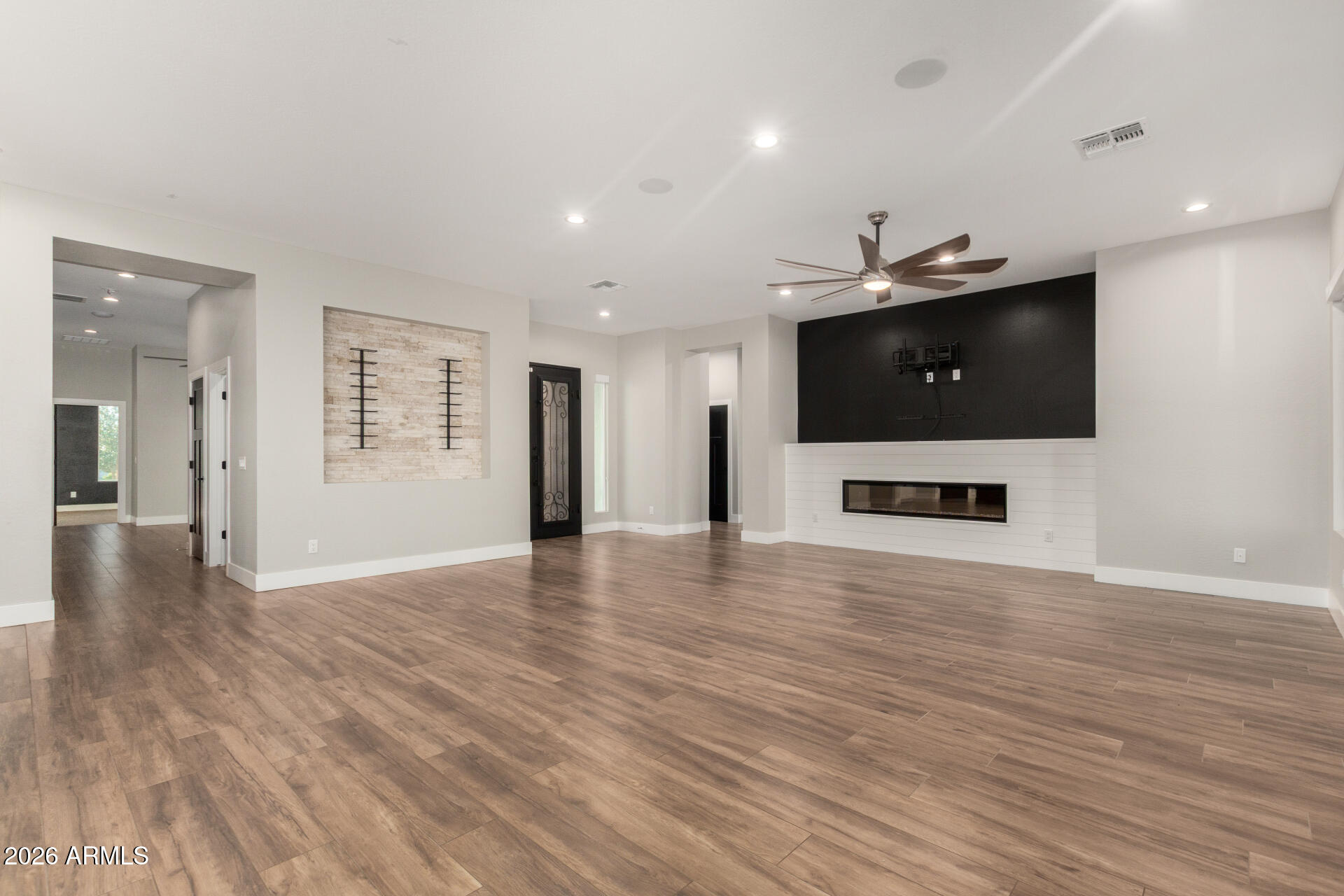 11416 W TETHER Trail