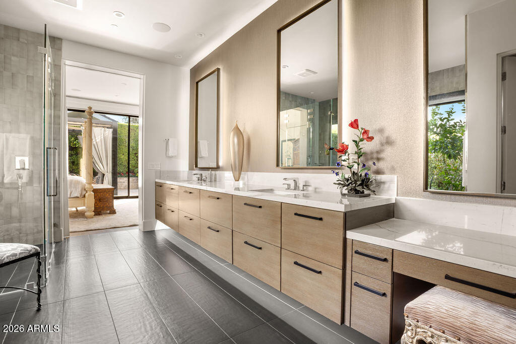 6863 E JOSHUA TREE Lane