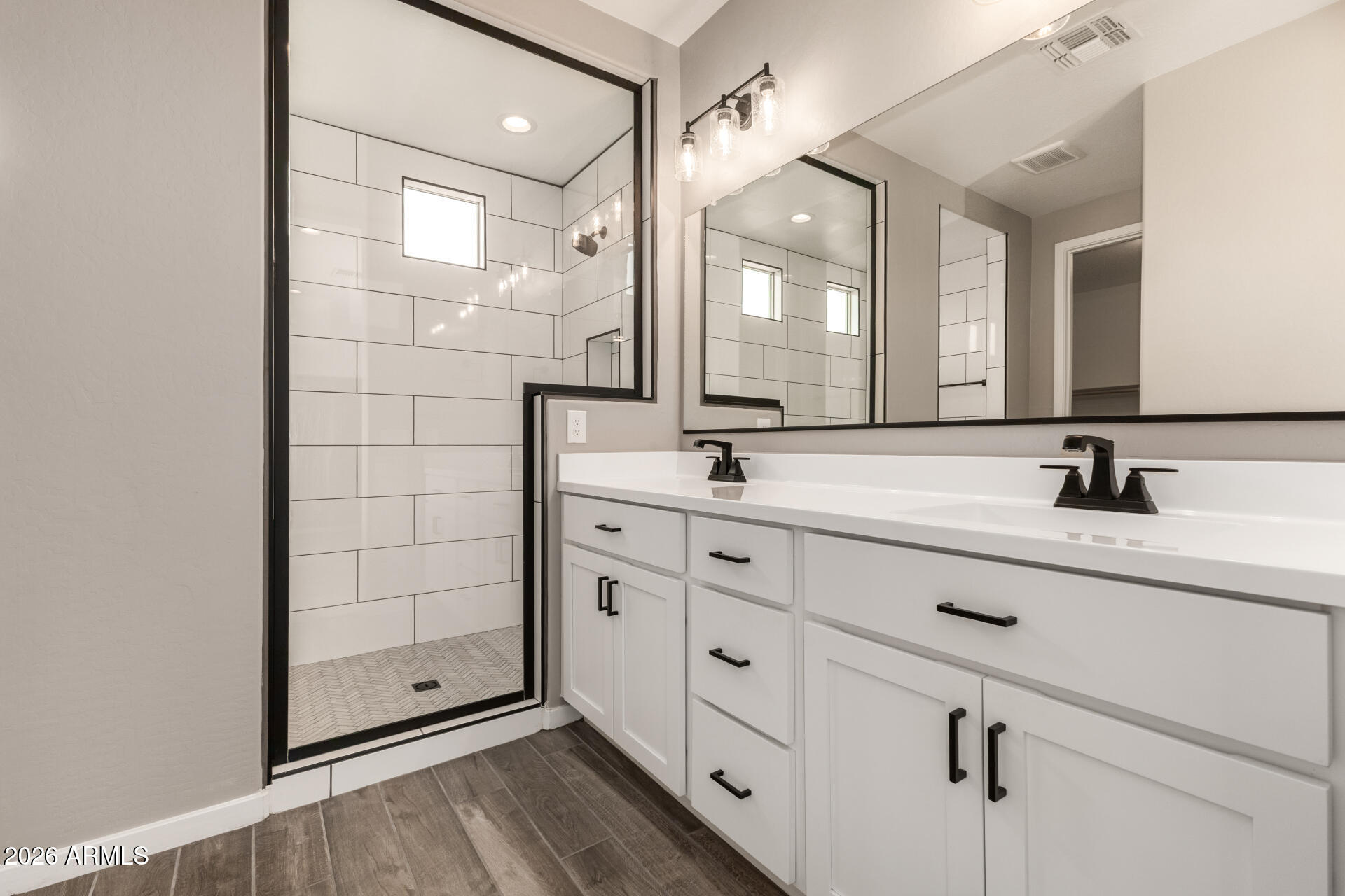 15745 W MADISON Street