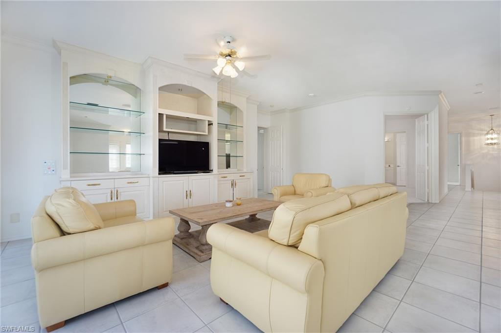 2100 L Ambiance CIR # 201