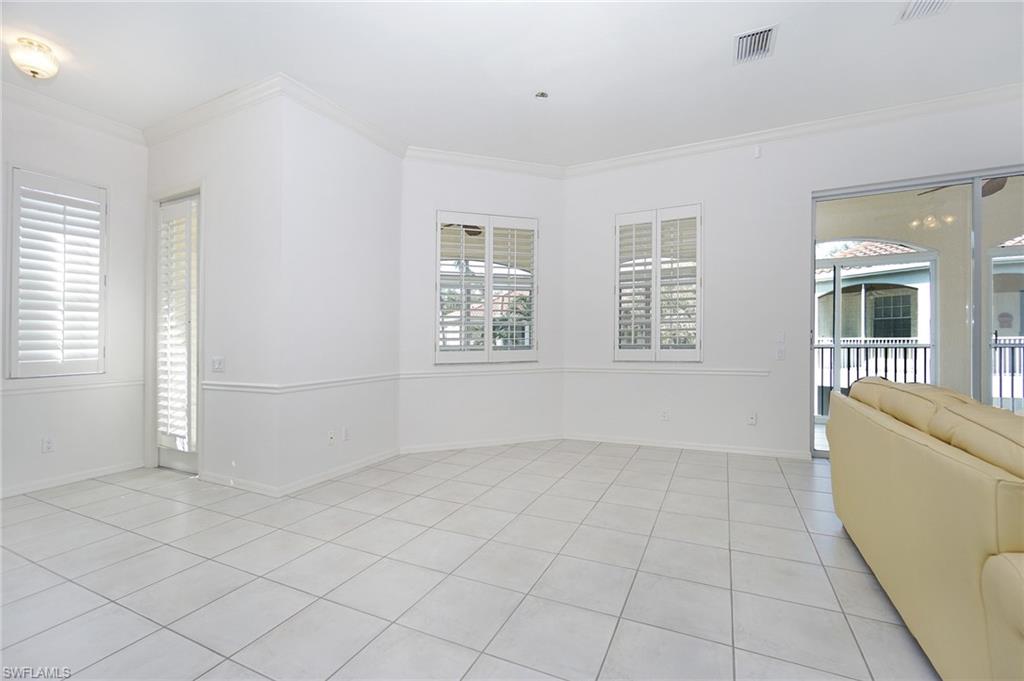 2100 L Ambiance CIR # 201