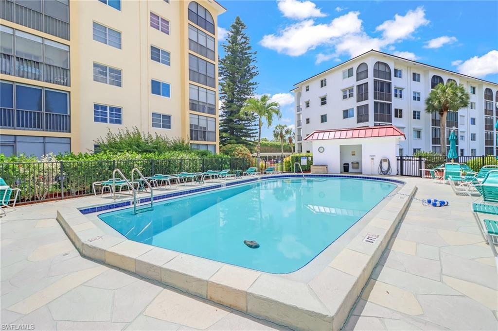 29 High Point CIR E # 508
