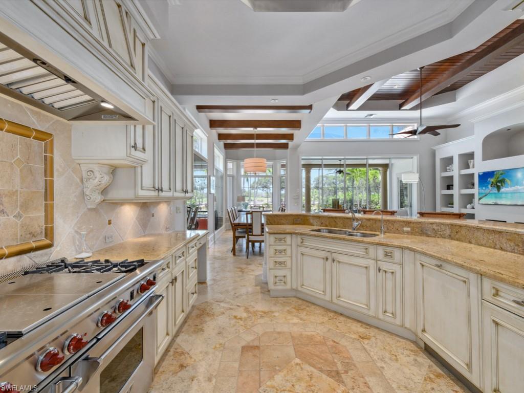14822 Bellezza LN