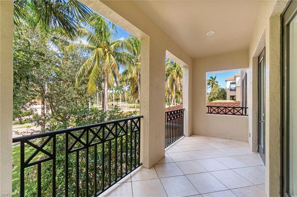 2864 Tiburon BLVD E # 102