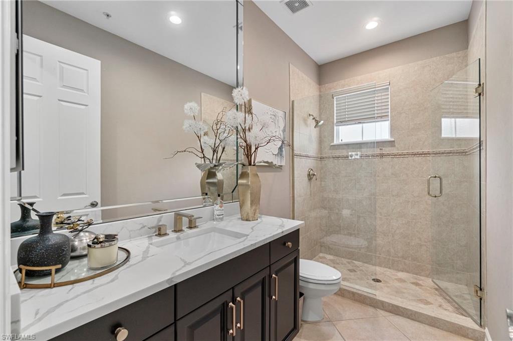 2864 Tiburon BLVD E # 102