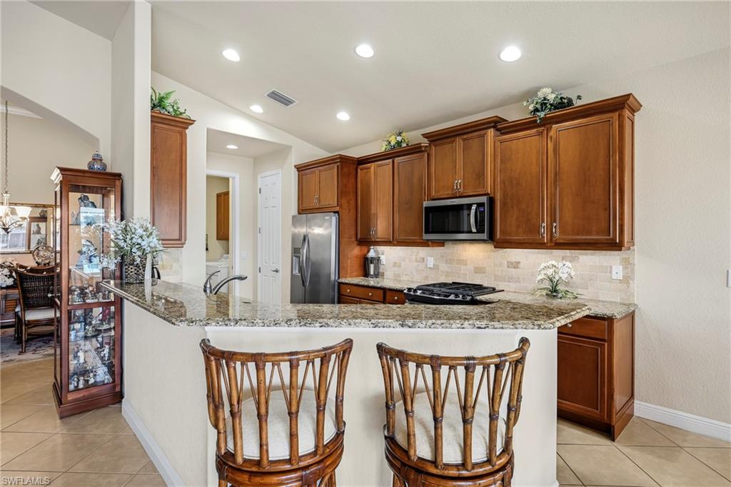 9175 Astonia WAY
