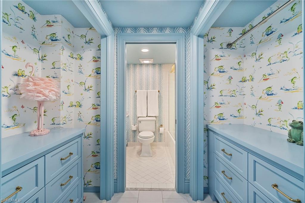 176 Collier BLVD 101