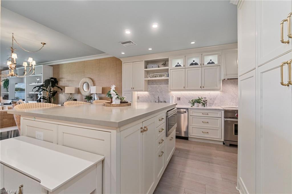 176 Collier BLVD 101